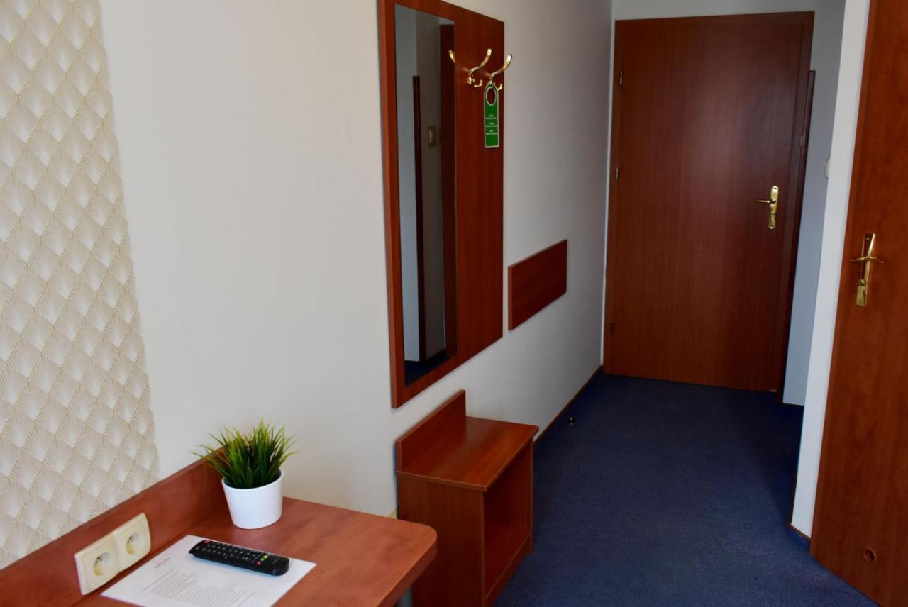 Hotel Zlote Deby Warszawa Eksteriør bilde