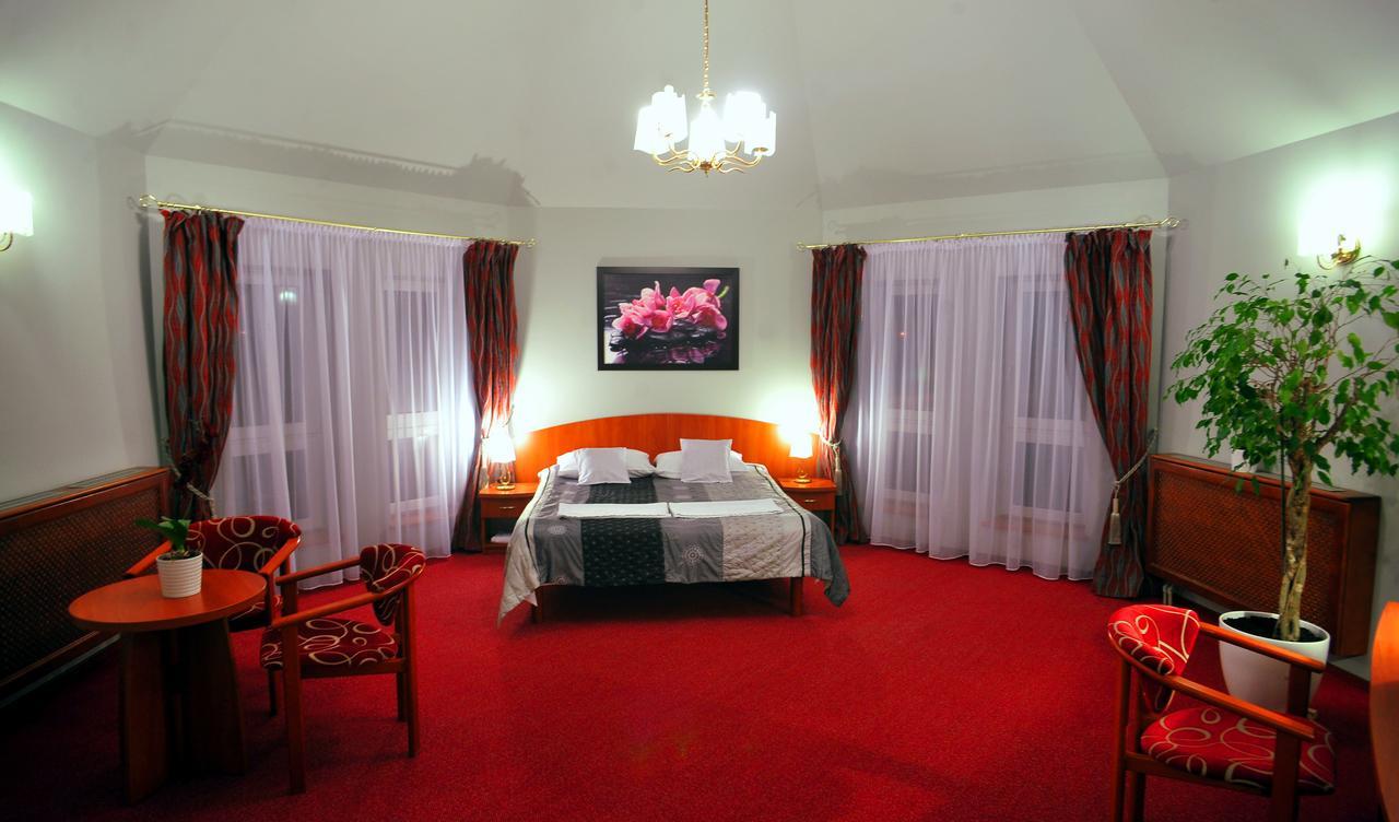 Hotel Zlote Deby Warszawa Eksteriør bilde